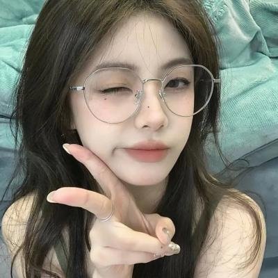 半夜不要在朋友圈发女朋友照片